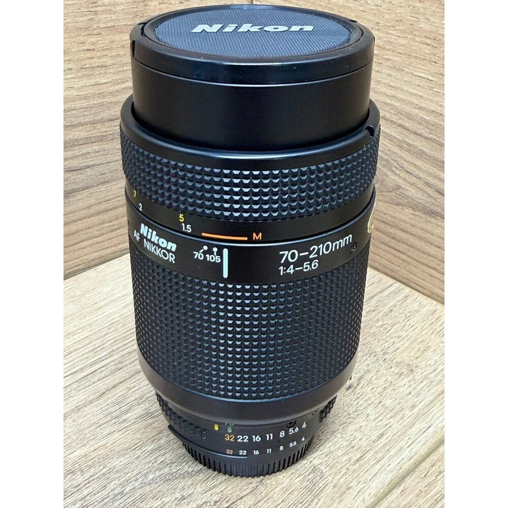Nikon AF Nikkor 70-210mm 1:4-5.6 Lens w/ Caps Very Good Working Condition